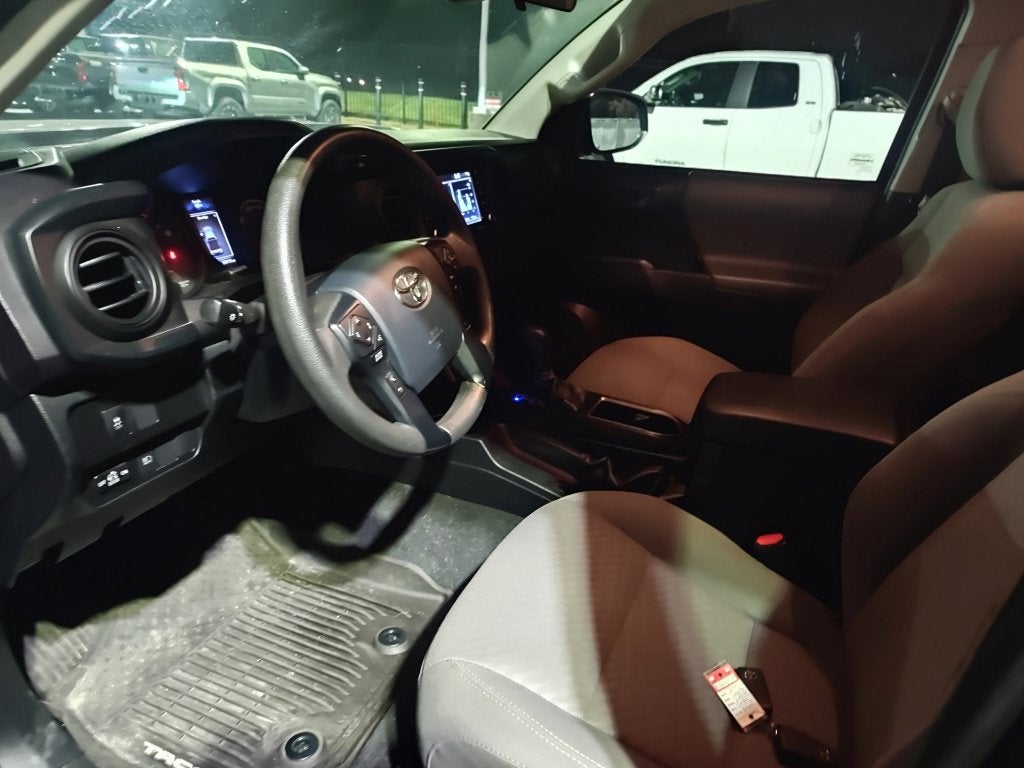 2020 Toyota Tacoma SR V6