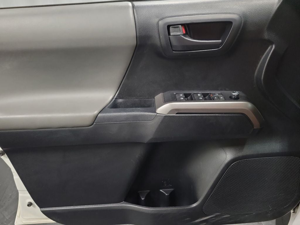 2016 Toyota Tacoma SR5 V6