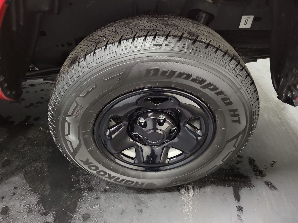 2023 Toyota Tacoma SR V6