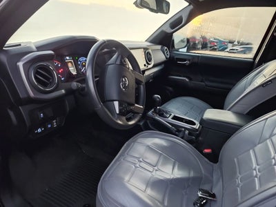 2023 Toyota Tacoma TRD Sport V6