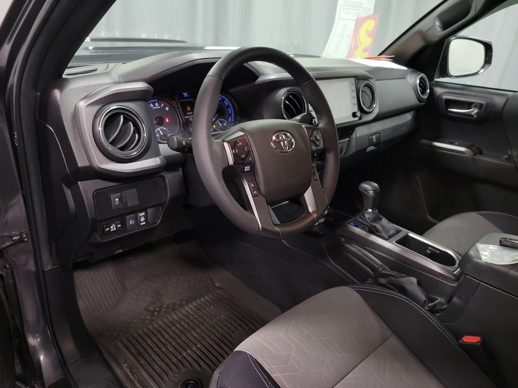 2022 Toyota Tacoma TRD Sport V6