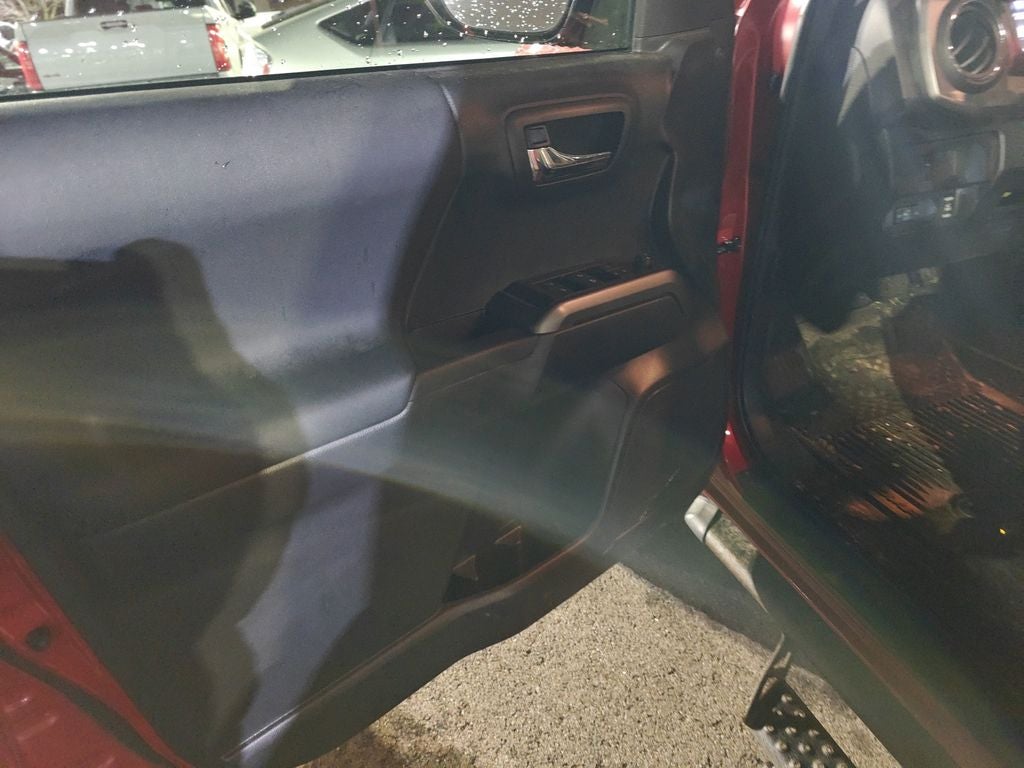 2023 Toyota Tacoma TRD Off-Road V6