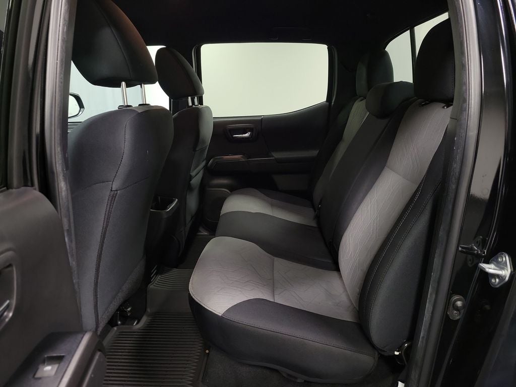 2022 Toyota Tacoma TRD Off-Road V6