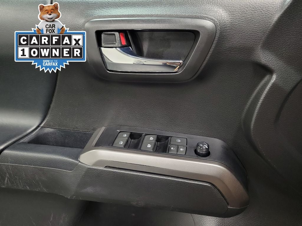 2023 Toyota Tacoma Limited V6