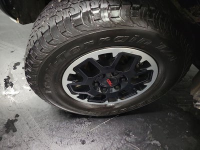 2025 Toyota Tacoma TRD Off-Road