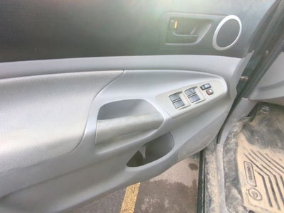 2011 Toyota Tacoma Base V6