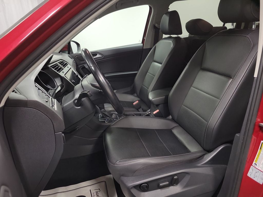 2019 Volkswagen Tiguan 2.0T SEL R-Line 4Motion