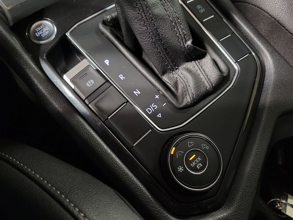 2019 Volkswagen Tiguan 2.0T SEL R-Line 4Motion