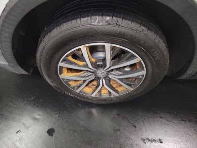 2019 Volkswagen Tiguan 2.0T SE