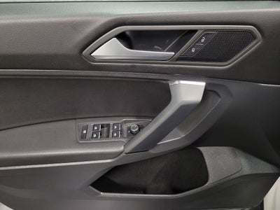 2019 Volkswagen Tiguan 2.0T SE