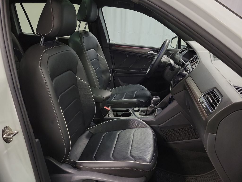 2023 Volkswagen Tiguan 2.0T SEL R-Line