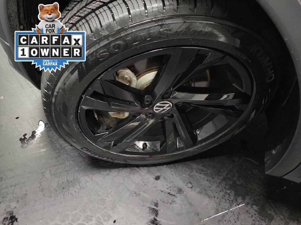 2024 Volkswagen Tiguan 2.0T SE R-Line Black