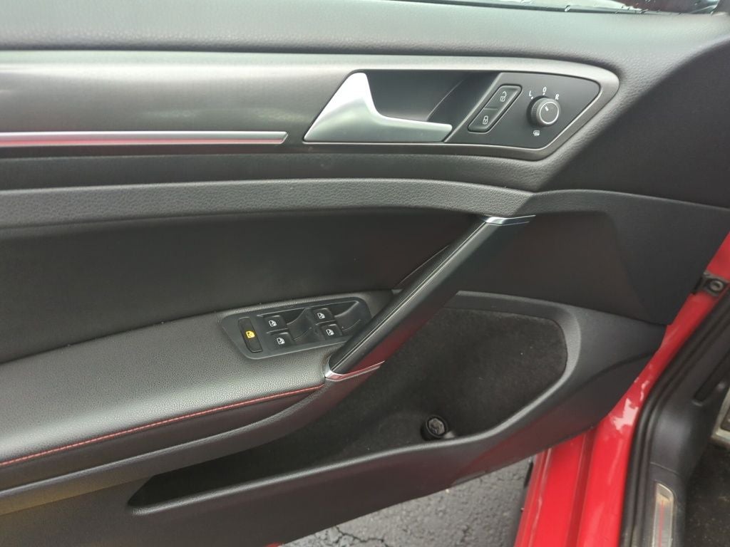 2018 Volkswagen Golf GTI 2.0T S