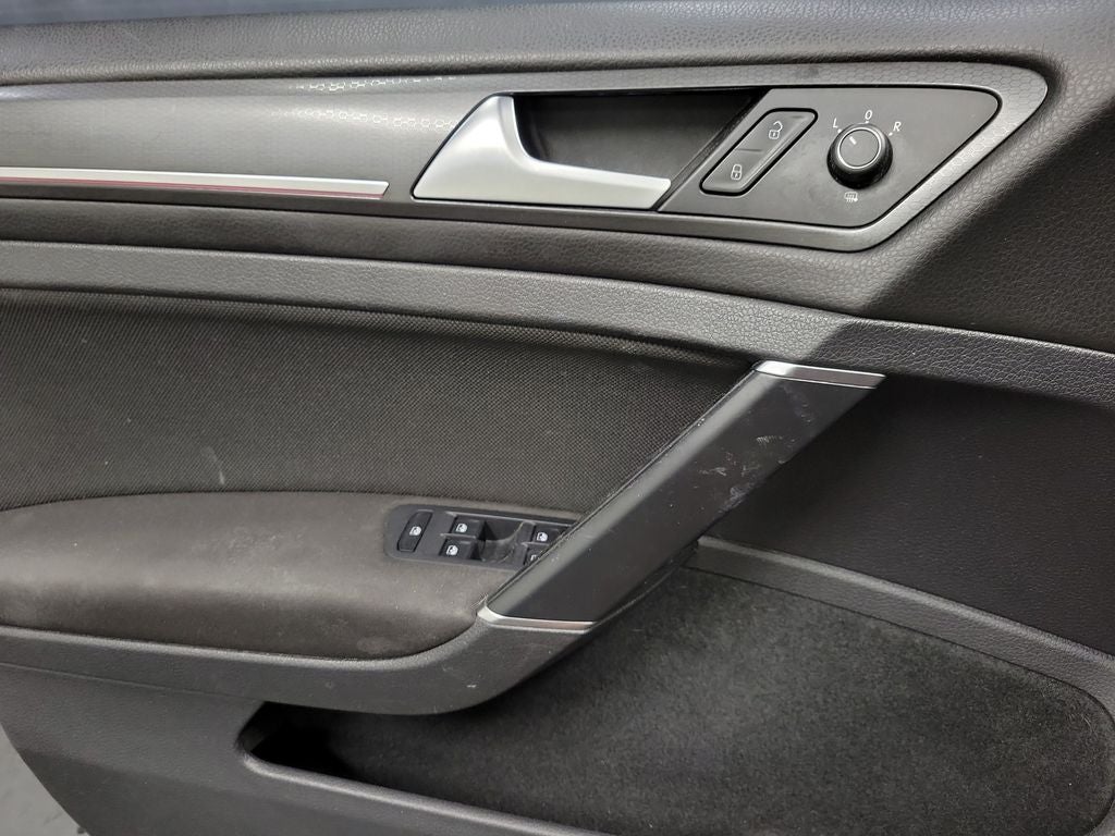 2019 Volkswagen Golf GTI 2.0T S