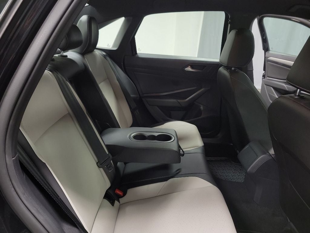 2021 Volkswagen Jetta R-Line