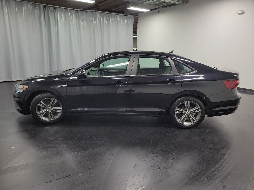 2021 Volkswagen Jetta R-Line