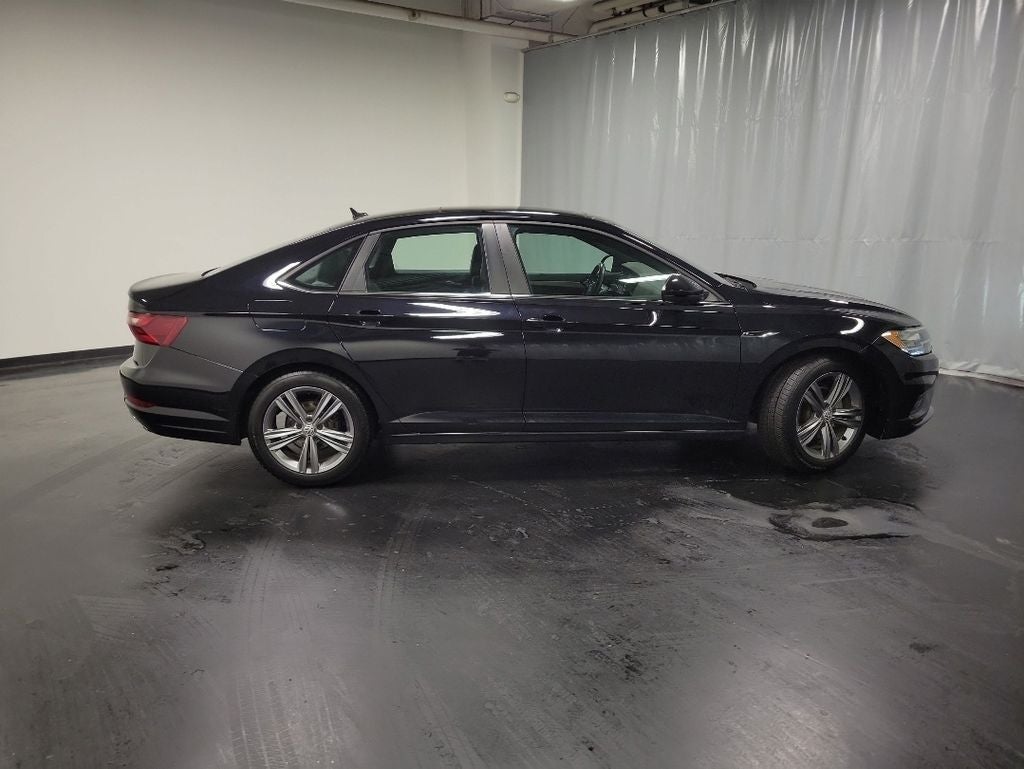 2021 Volkswagen Jetta R-Line