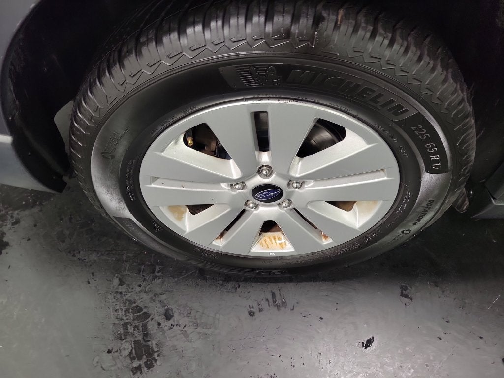 2019 Subaru Outback 2.5i