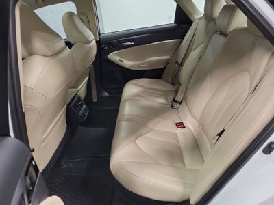 2020 Toyota Avalon Hybrid XLE Plus