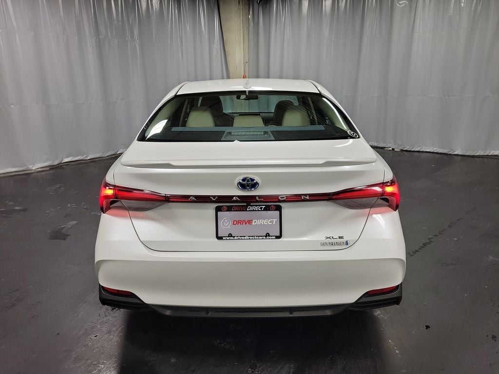 2020 Toyota Avalon Hybrid XLE Plus