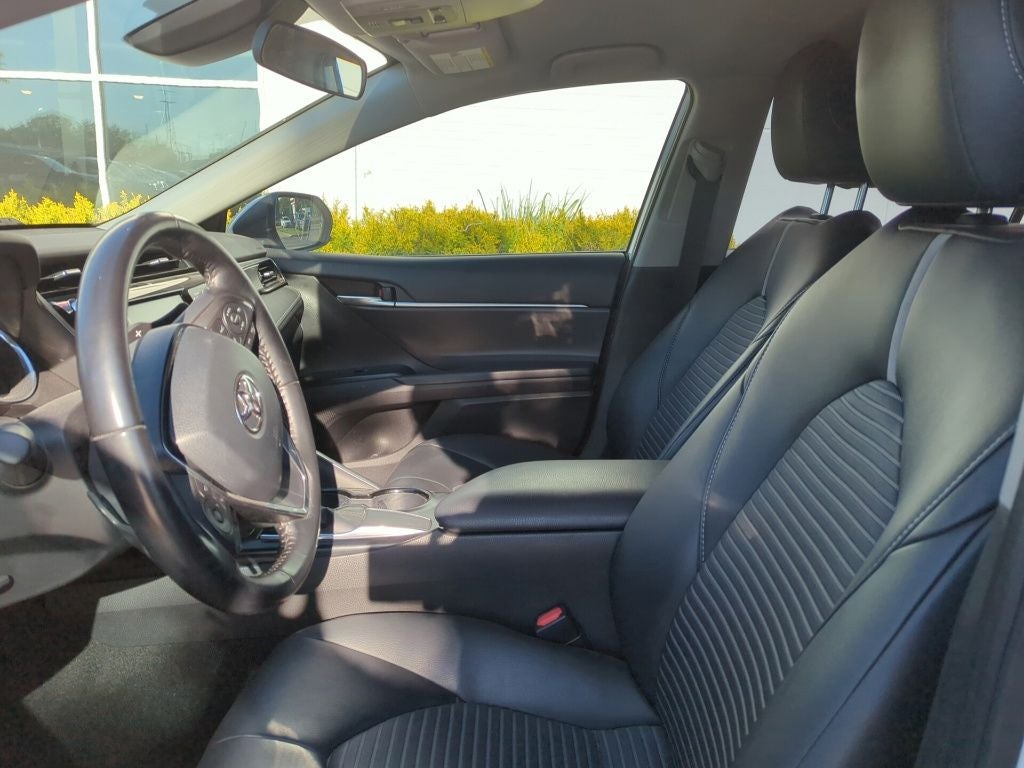 2019 Toyota Camry SE