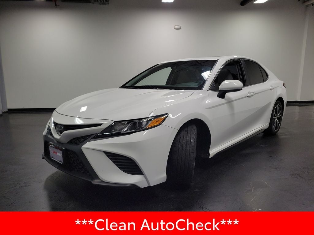 2018 Toyota Camry SE