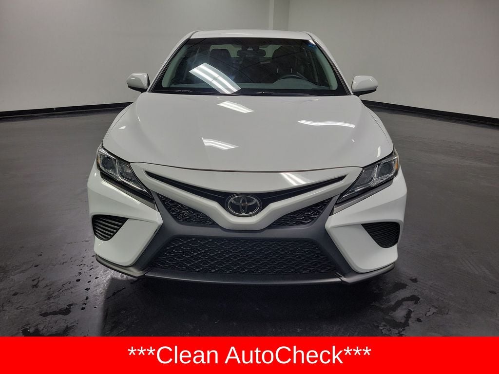 2018 Toyota Camry SE