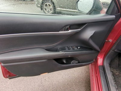 2018 Toyota Camry XLE