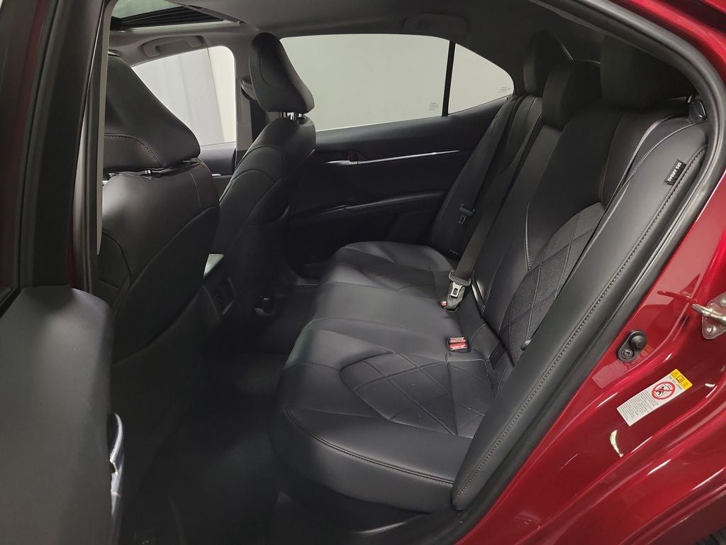 2018 Toyota Camry Hybrid XLE