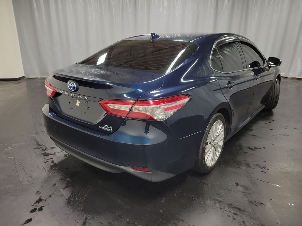 2019 Toyota Camry Hybrid XLE