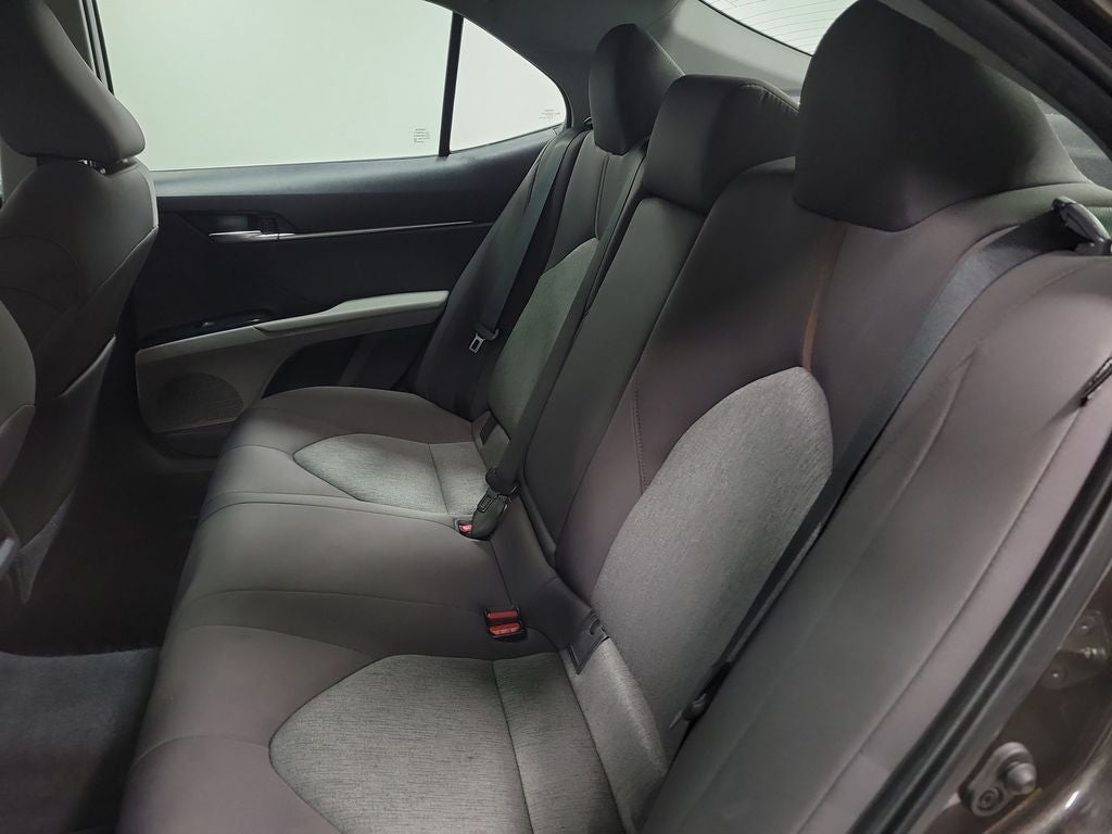2019 Toyota Camry Hybrid LE