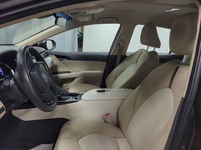 2018 Toyota Camry Hybrid LE