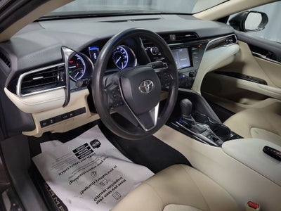 2018 Toyota Camry Hybrid LE