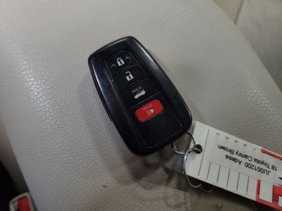 2018 Toyota Camry Hybrid LE