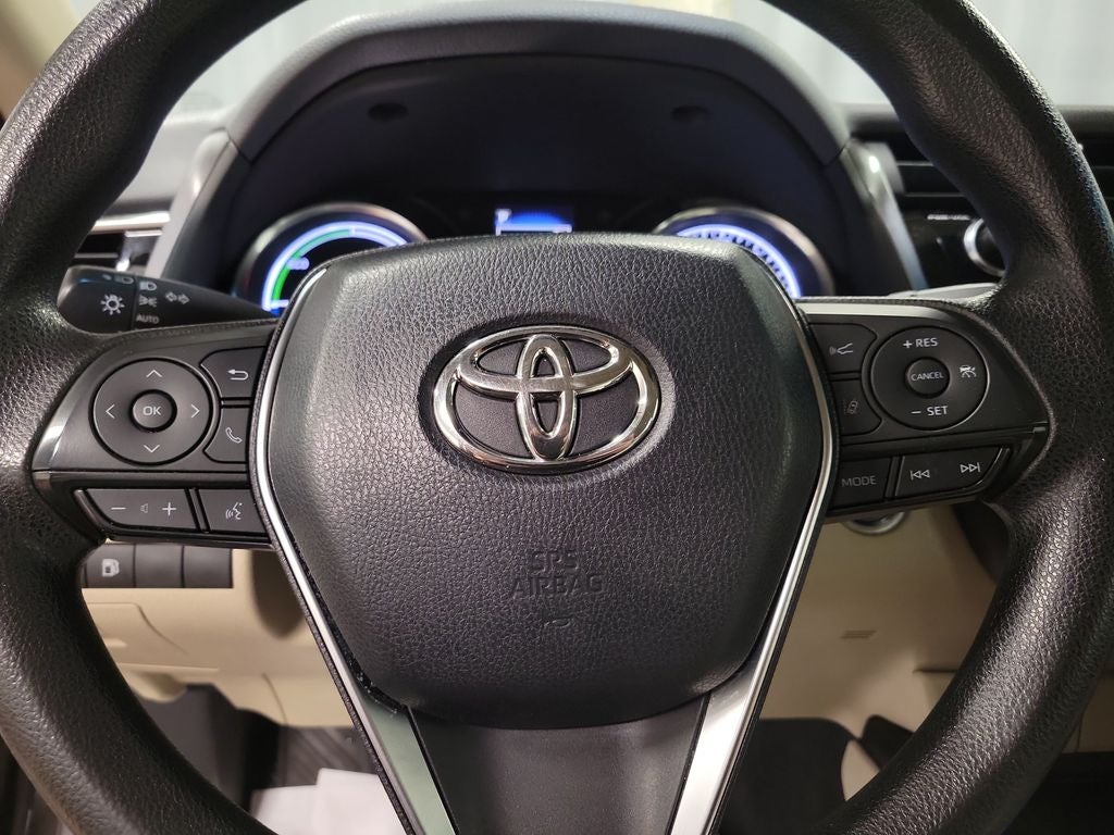 2018 Toyota Camry Hybrid LE