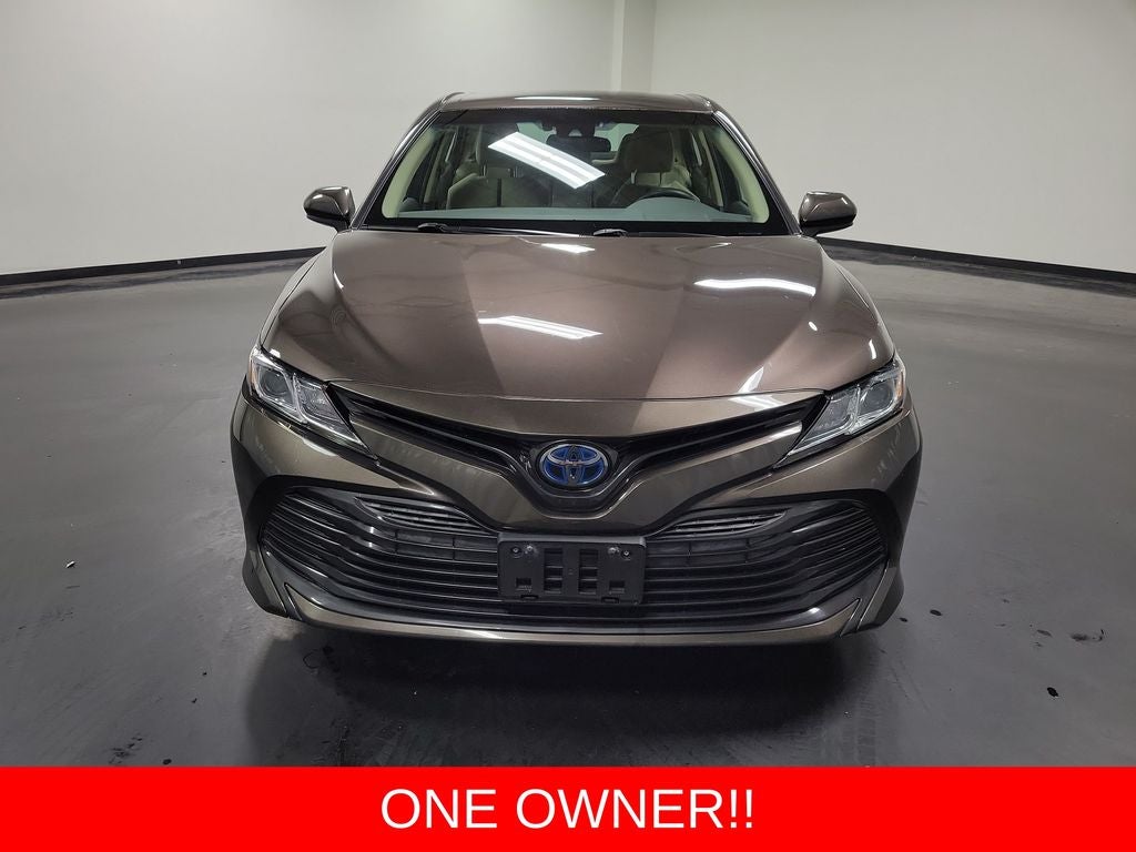 2018 Toyota Camry Hybrid LE