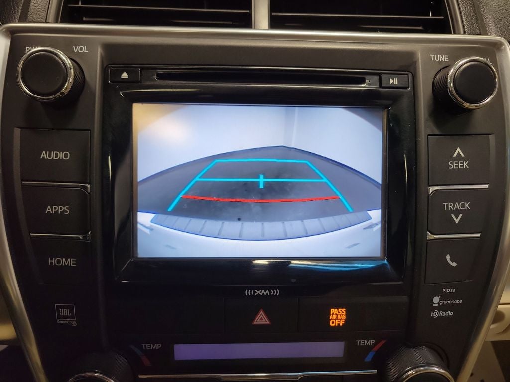 2017 Toyota Camry Hybrid XLE