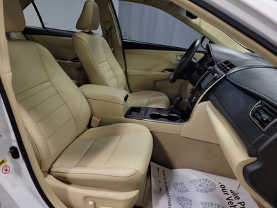 2017 Toyota Camry Hybrid XLE