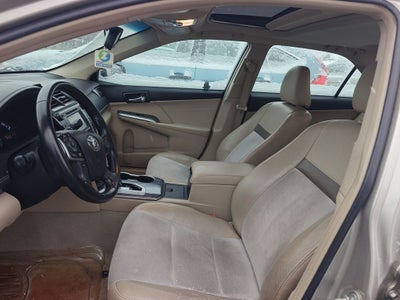 2014 Toyota Camry Hybrid XLE
