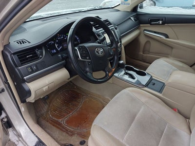 2014 Toyota Camry Hybrid XLE