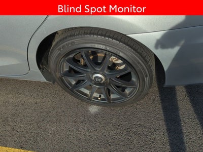 2017 Toyota Camry Hybrid XLE