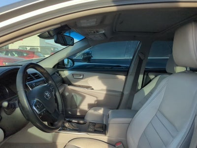 2017 Toyota Camry Hybrid XLE