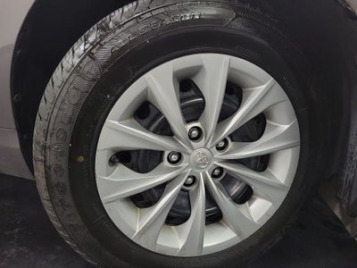 2017 Toyota Camry Hybrid LE