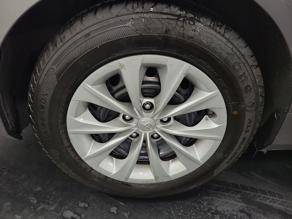 2017 Toyota Camry Hybrid LE