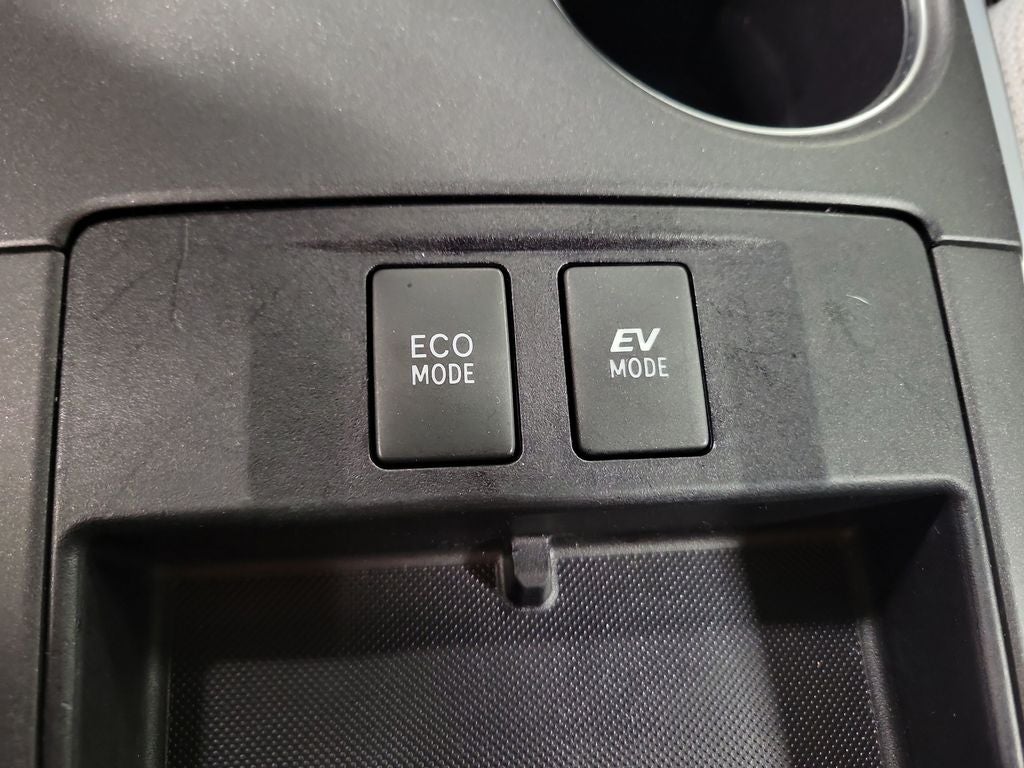 2017 Toyota Camry Hybrid LE