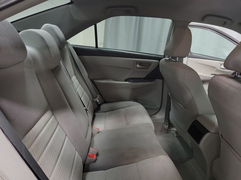 2017 Toyota Camry Hybrid LE