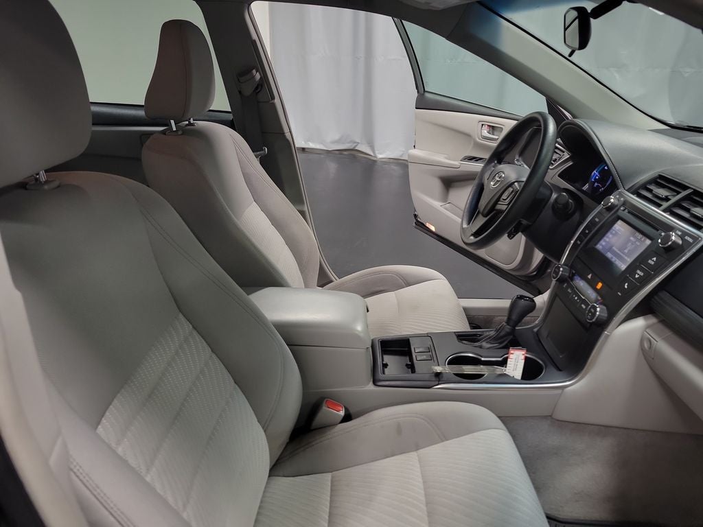 2017 Toyota Camry Hybrid LE