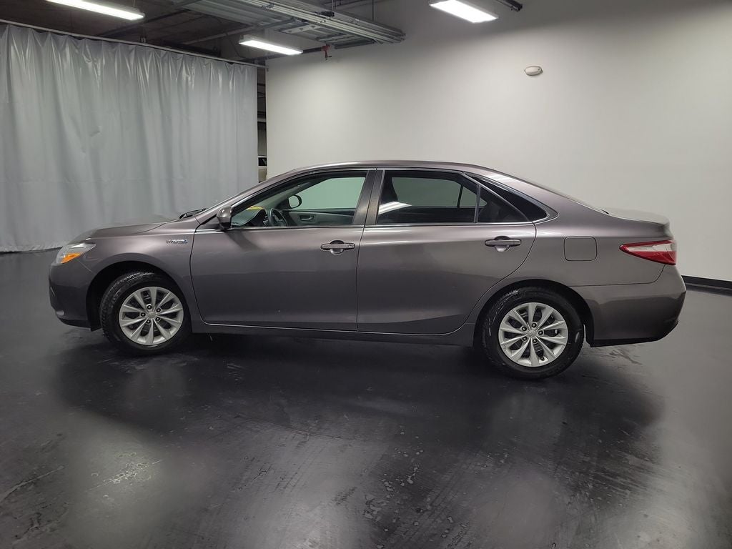 2017 Toyota Camry Hybrid LE