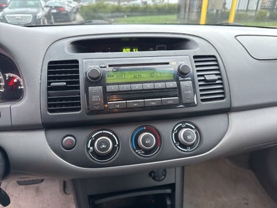 2005 Toyota Camry LE