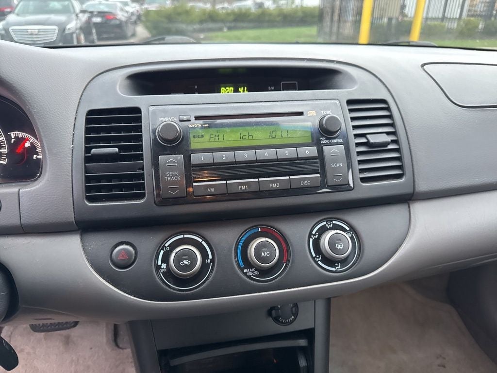 2005 Toyota Camry LE